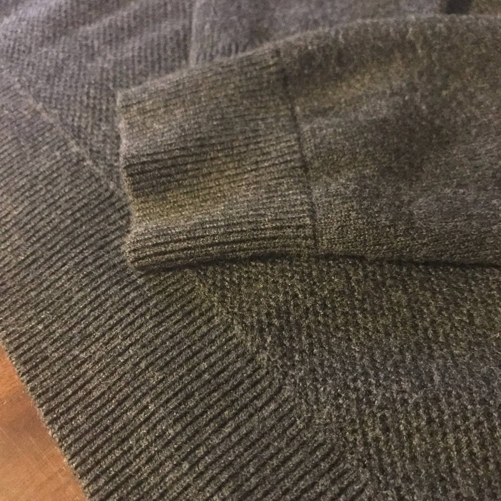 Calibrate Black Sweater